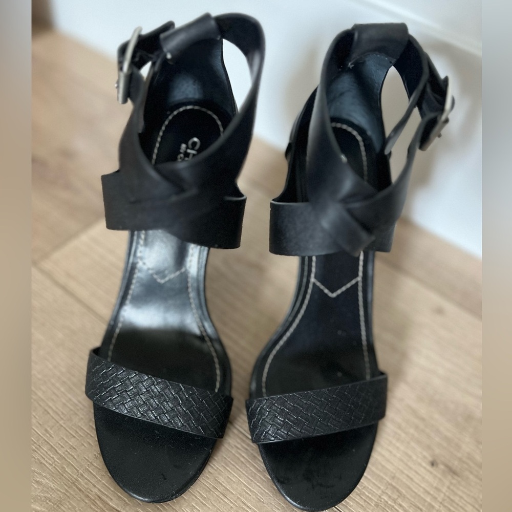 Charles by Charles David Black leather heels Size 7
